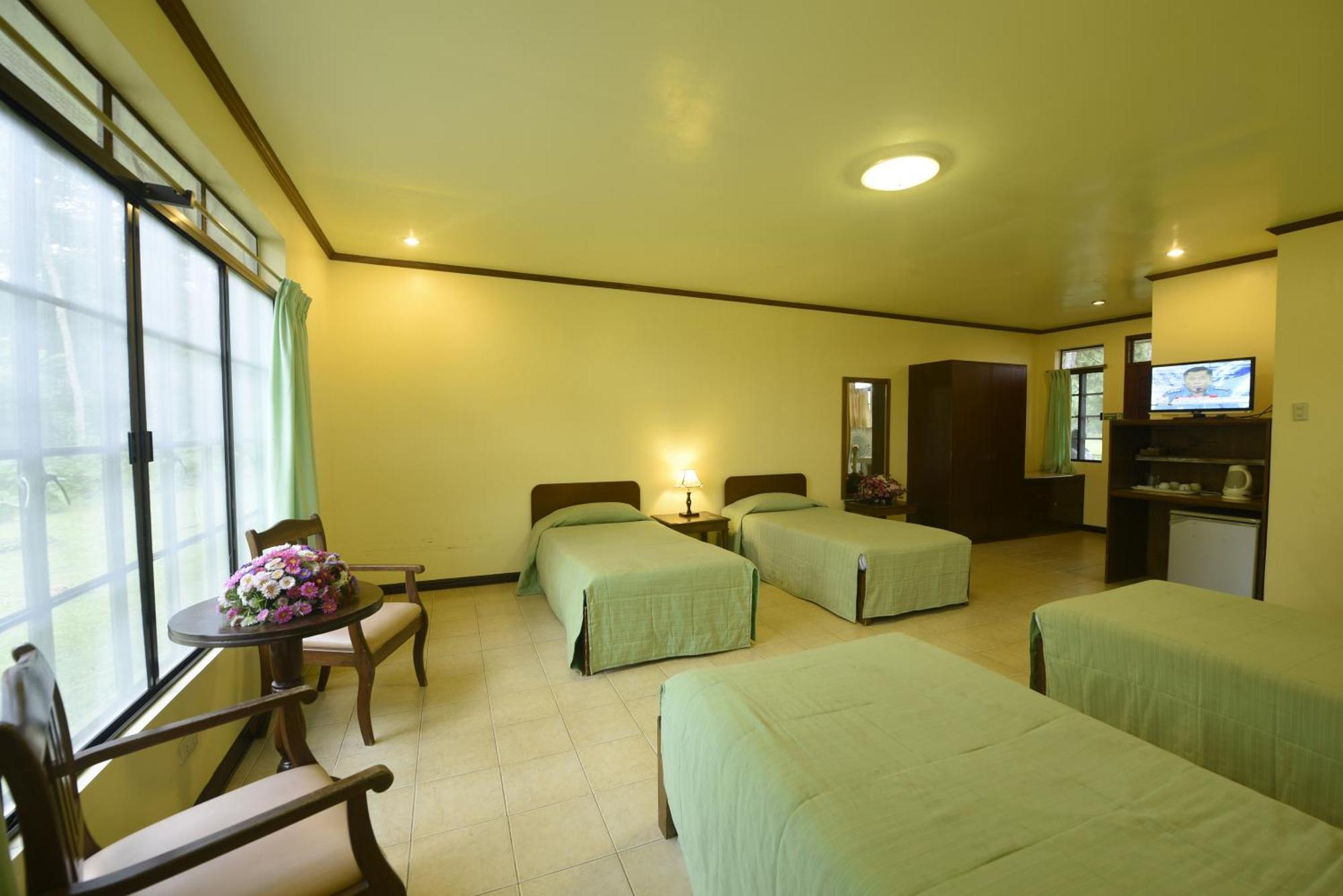 Eden Nature Park And Resort Davao Ngoại thất bức ảnh